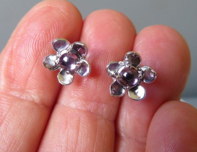 Manuka and Amethyst Stud Earrings