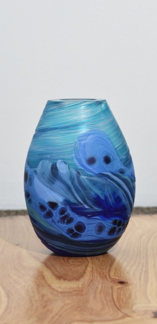 Wonderful Wai Teardrop Vase